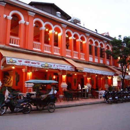 Viva Hotel Siem Reap Exterior photo