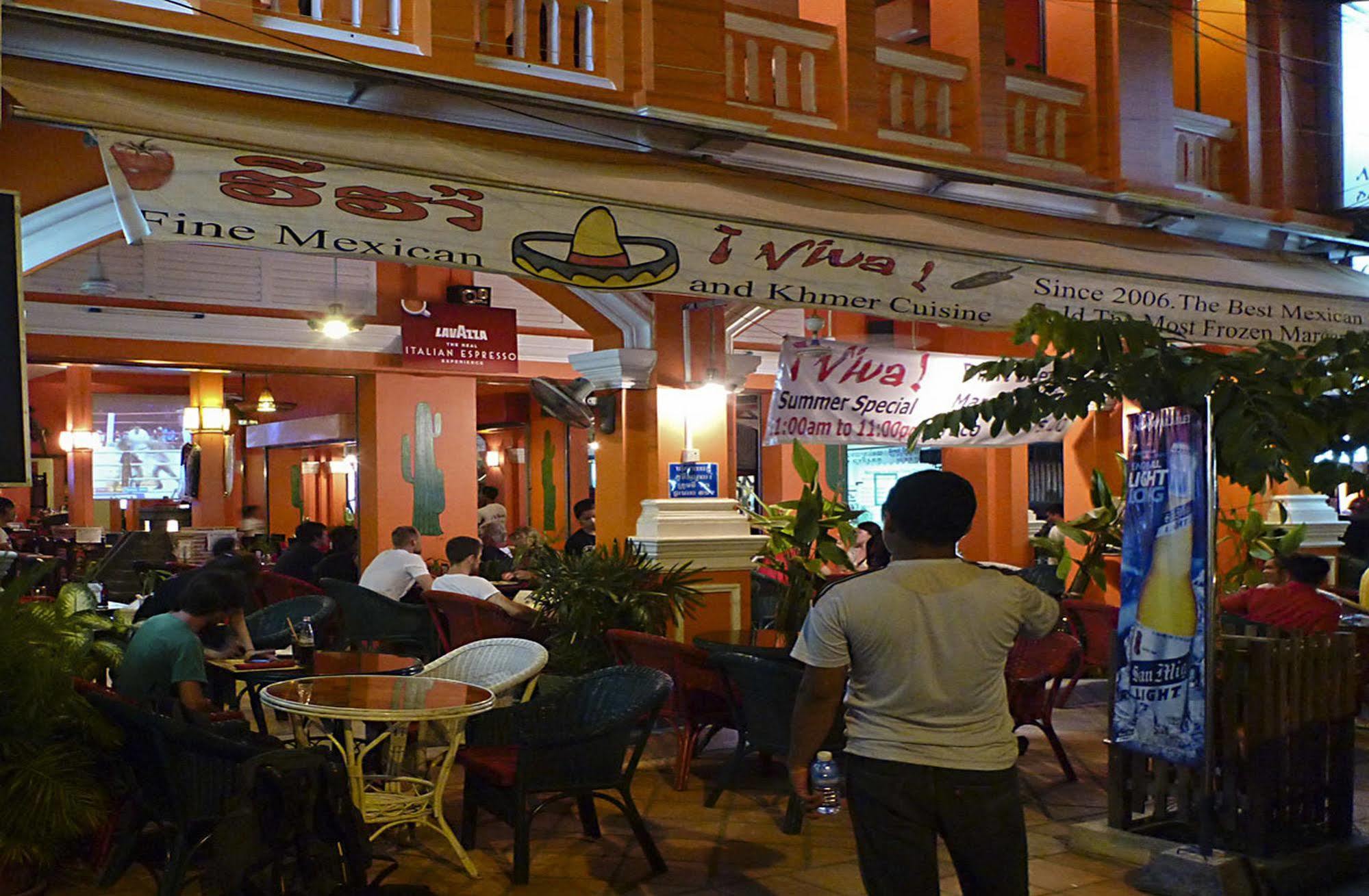 Viva Hotel Siem Reap Exterior photo